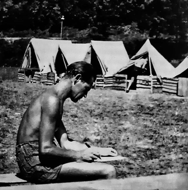 Foglar na táboře 1945