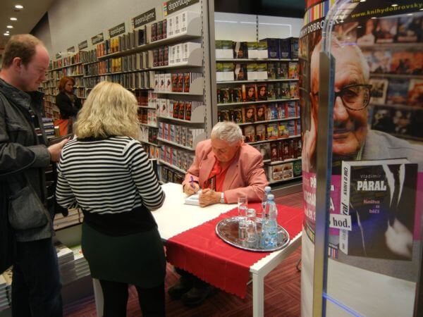 Vladimír Páral, spisovatel, který navštívil Ostravu (2014)